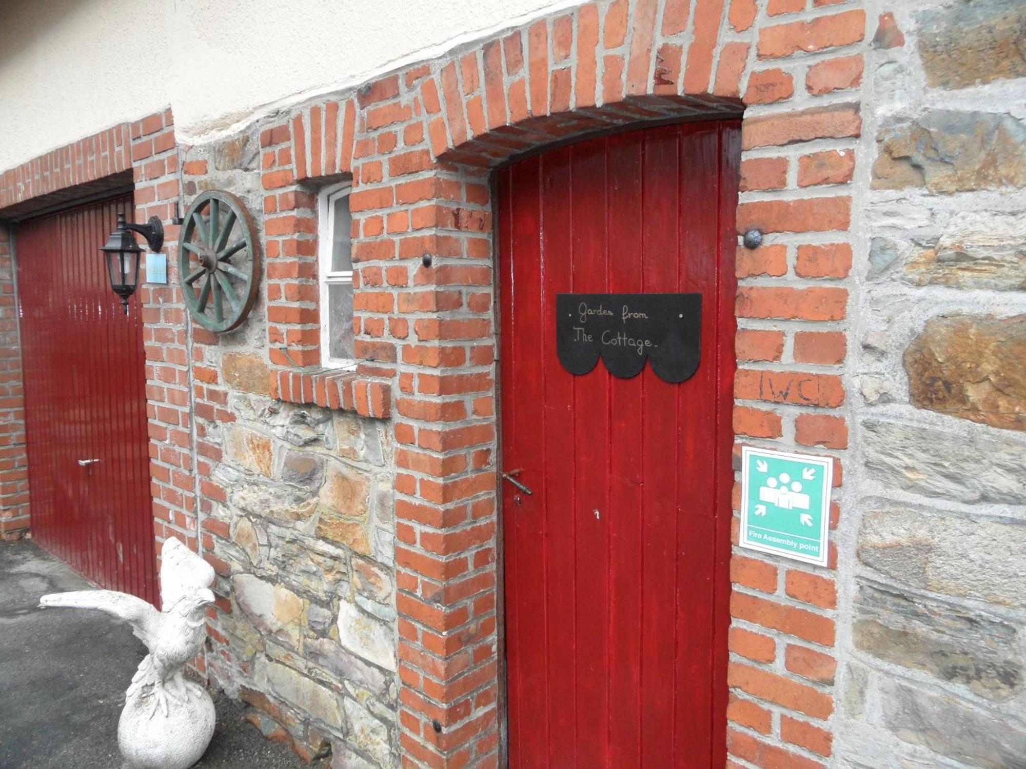 The Cottage And The Loft Ambleve Exterior photo